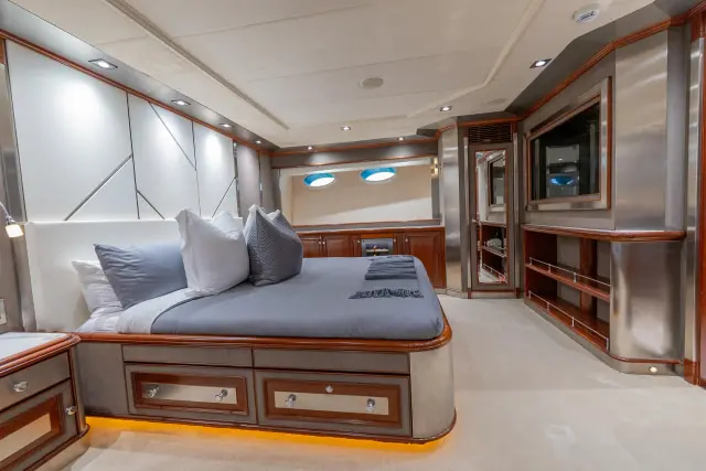 2003 Palmer Johnson 120FT for sale (photo 45)
