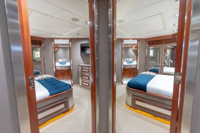 2003 Palmer Johnson 120FT for sale (photo 53)