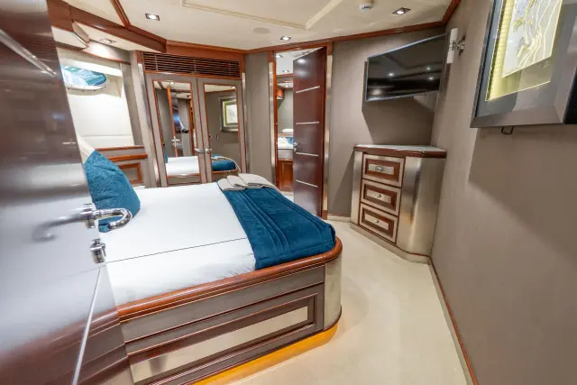 2003 Palmer Johnson 120FT for sale (photo 64)