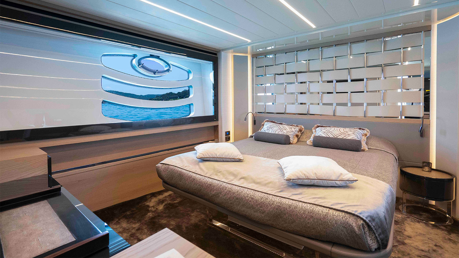 2016 Pershing 70 for sale (photo 6)