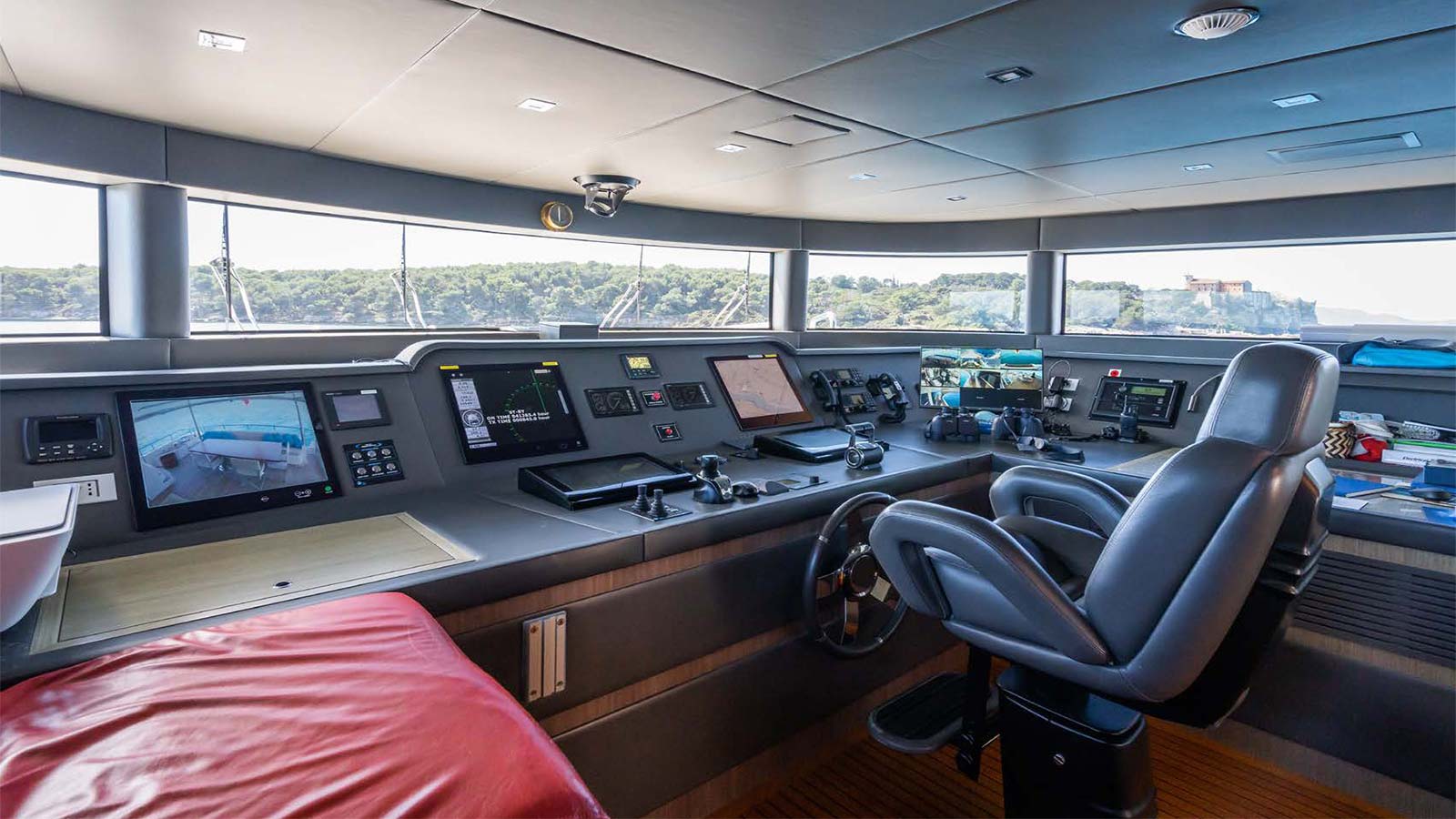 2014 Benetti 108 Tradition te koop (photo 5)