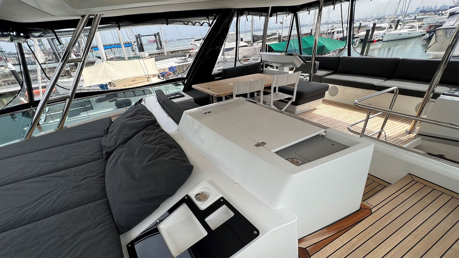 2019 Lagoon 630 na sprzedaż (photo 18)