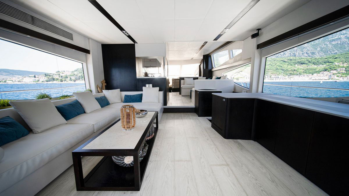 2015 Numarine 78 Flybridge in vendita (photo 3)