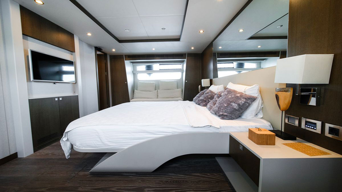 2015 Numarine 78 Flybridge in vendita (photo 14)