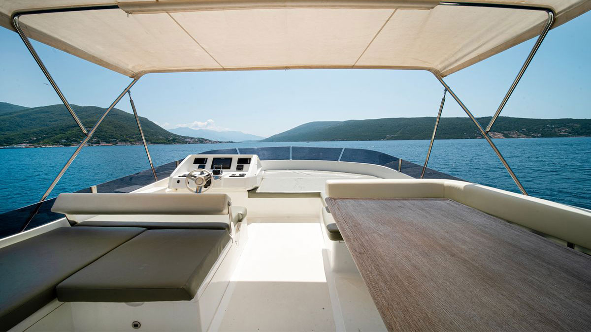 2015 Numarine 78 Flybridge in vendita (photo 23)