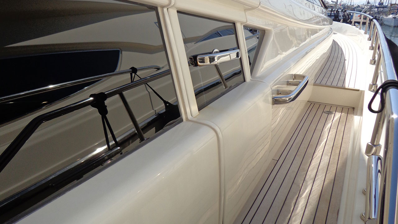 2007 Ferretti 830 Hardtop for sale (photo 17)