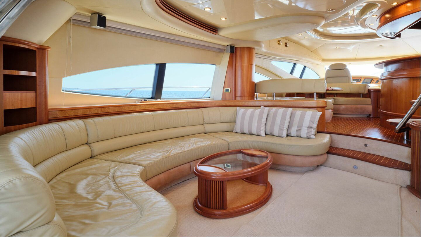 2006 Azimut 68 Evo for sale (photo 2)