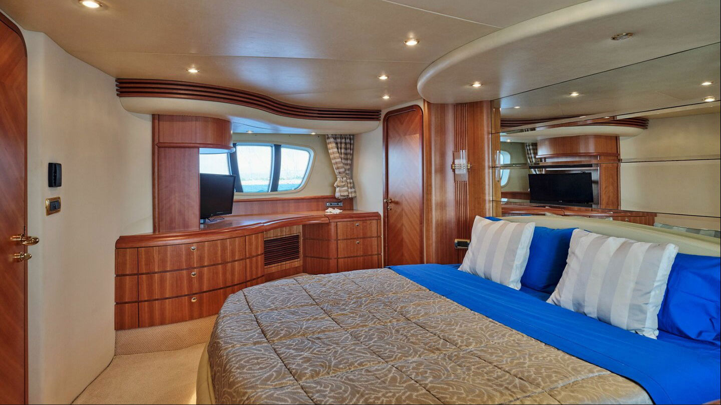 2006 Azimut 68 Evo for sale (photo 9)