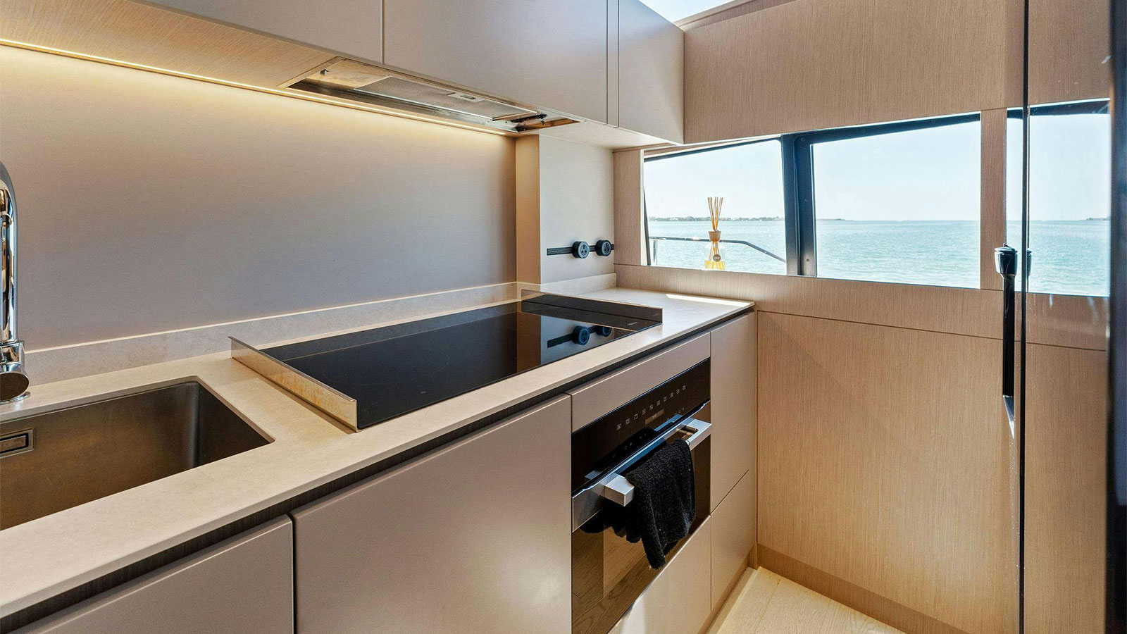 2023 Ferretti 780 zu verkaufen (photo 18)