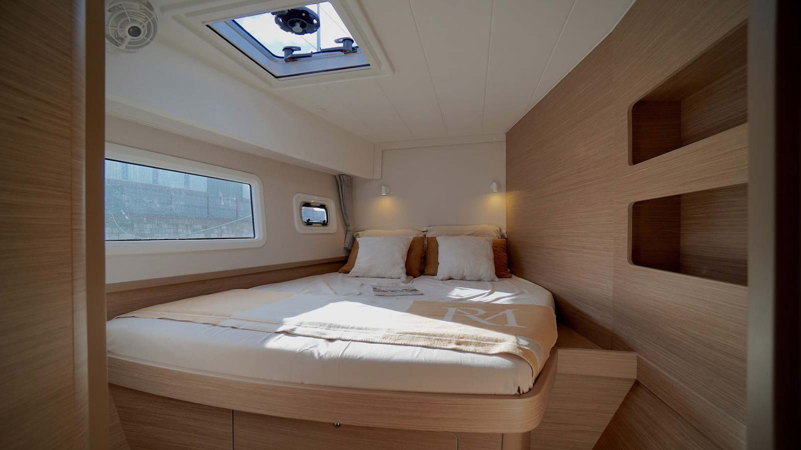 2023 Lagoon 42 for sale (photo 18)