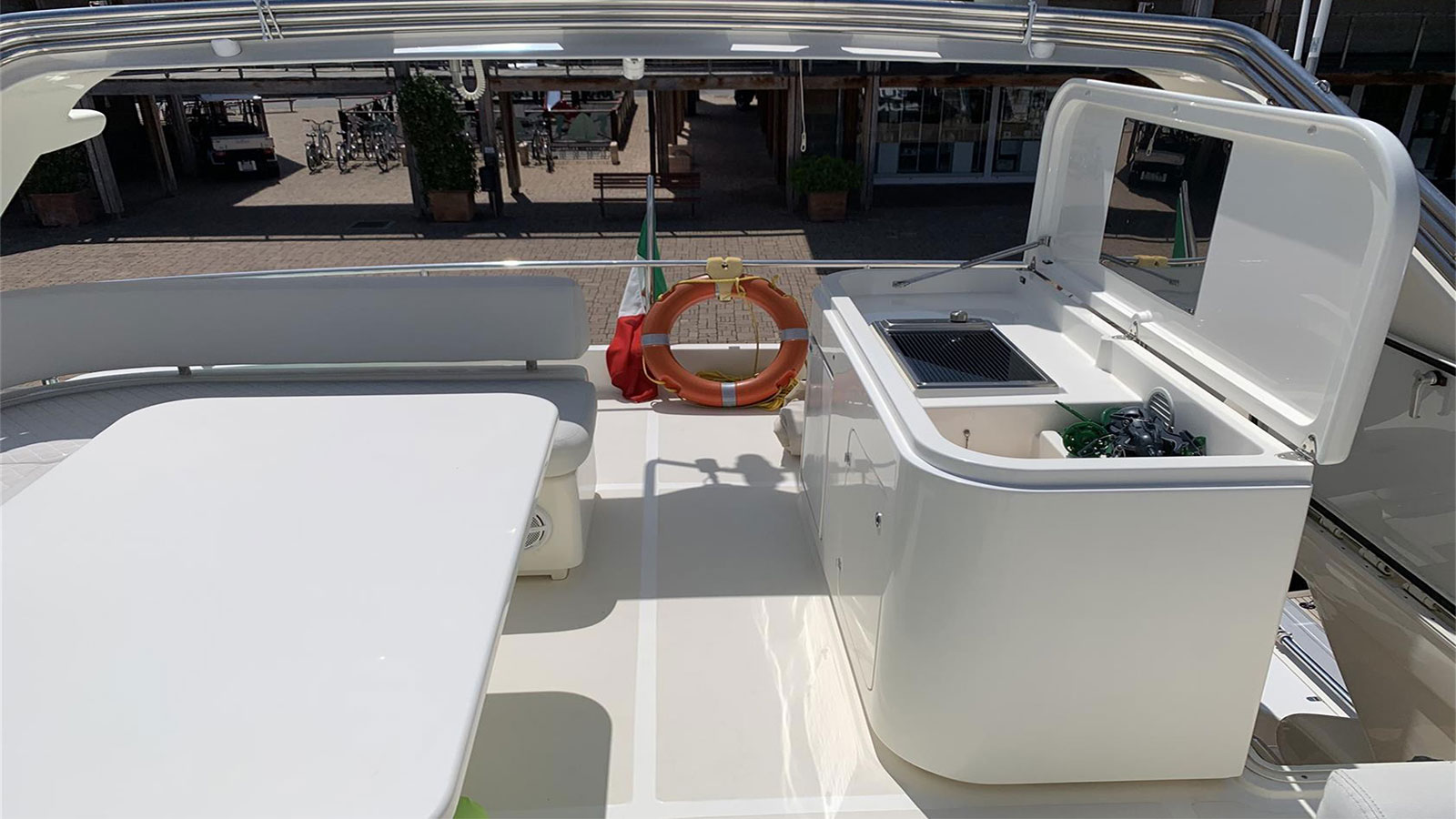 2008 Ferretti 630 zu verkaufen (photo 9)