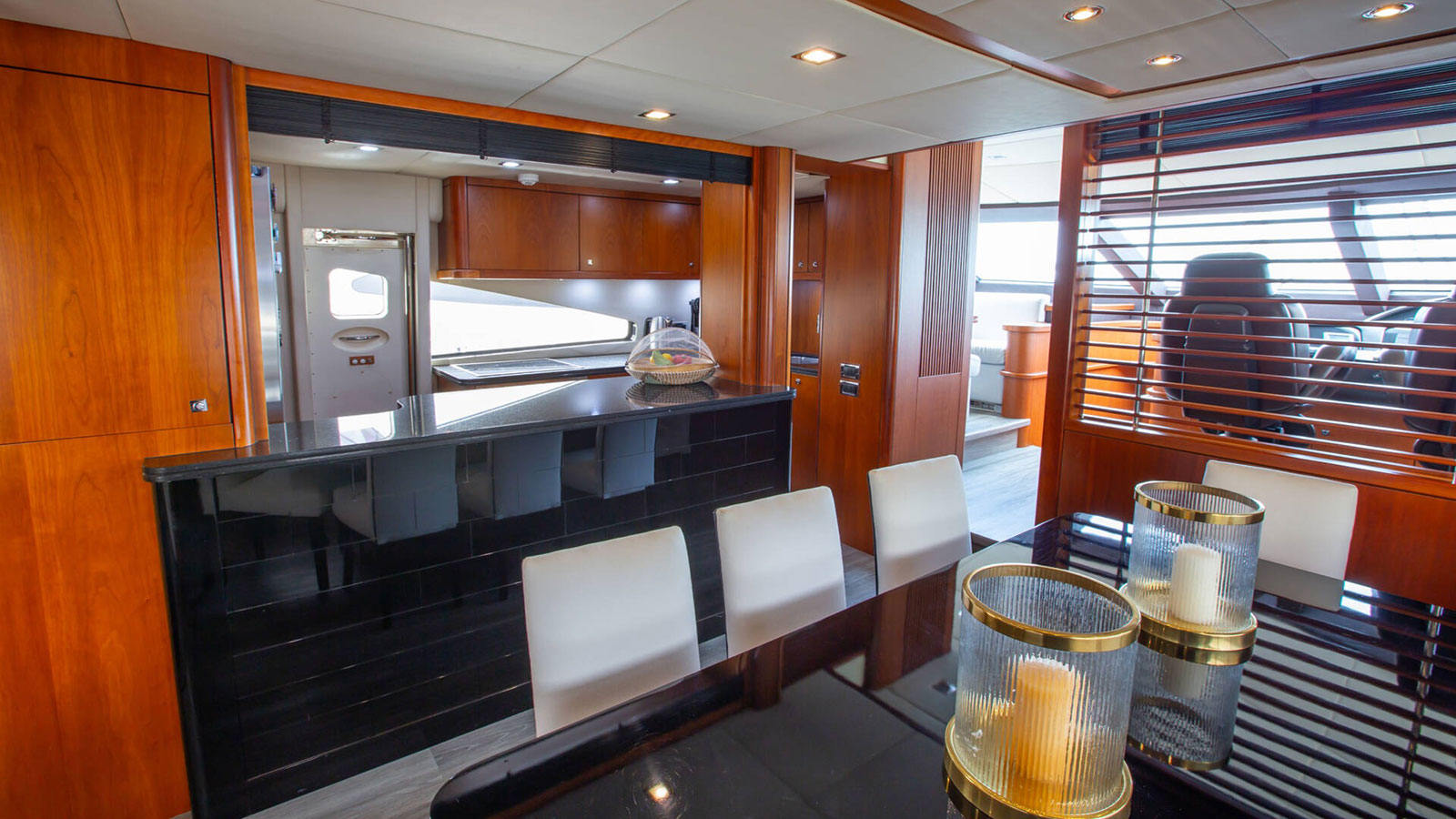2007 Sunseeker 82 Yacht in vendita (photo 5)