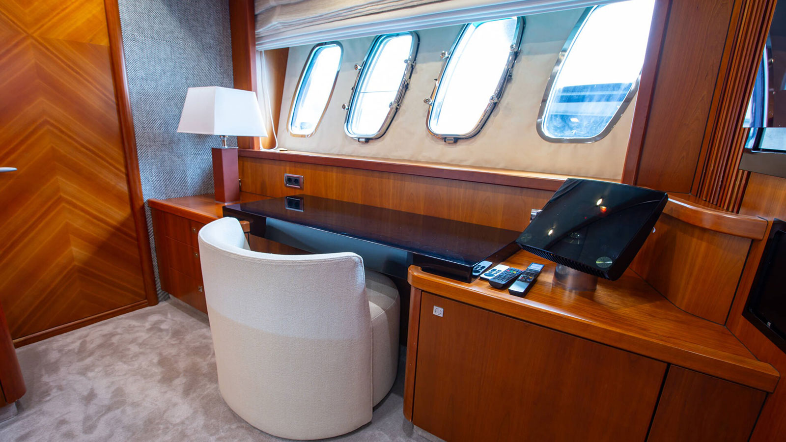 2007 Sunseeker 82 Yacht in vendita (photo 10)