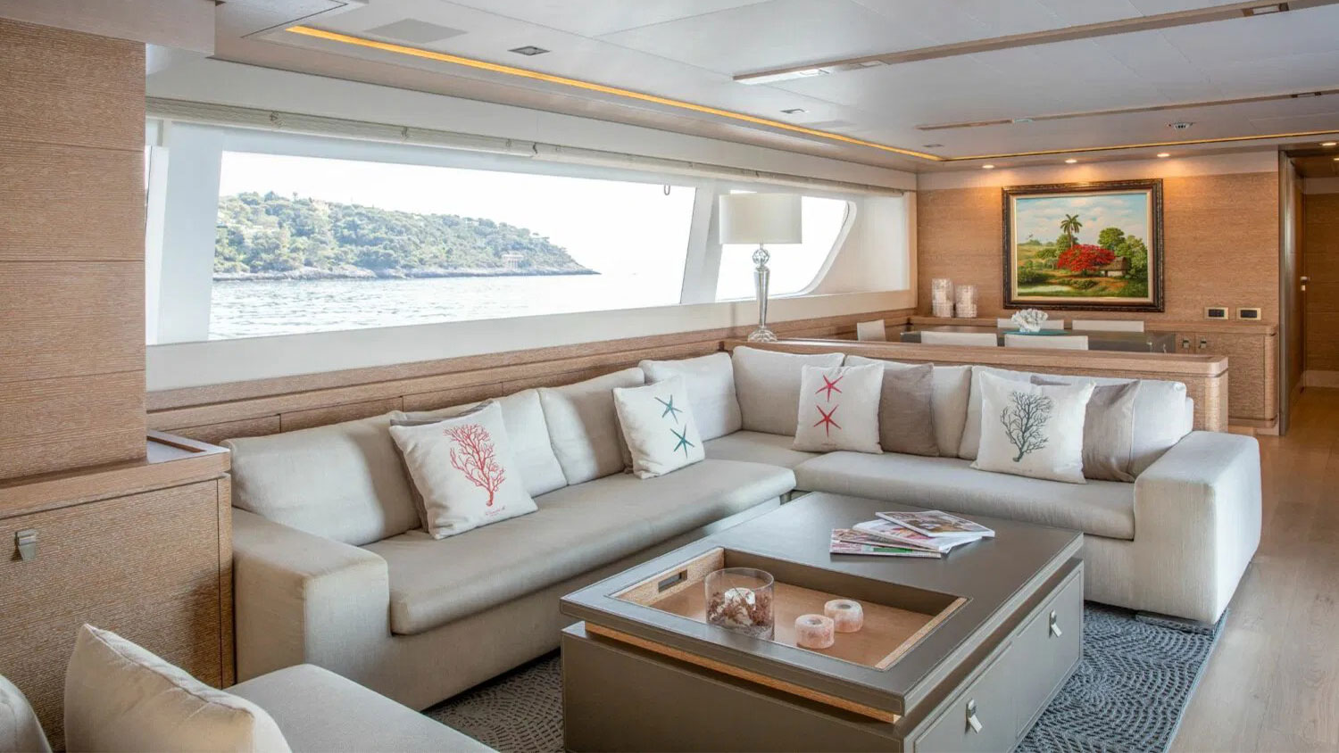 2013 Custom Line Navetta 33 te koop (photo 4)