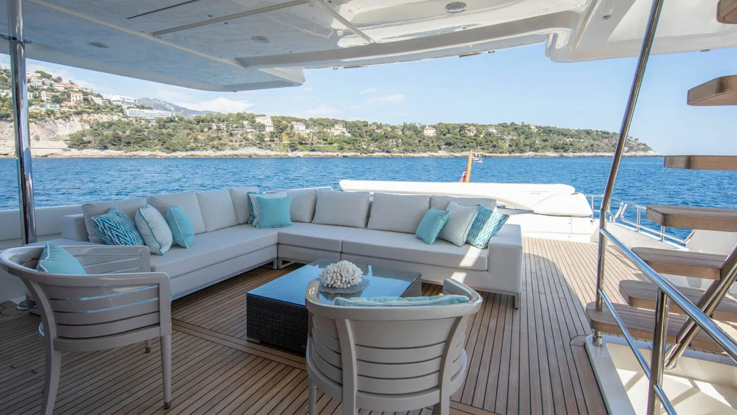 2013 Custom Line Navetta 33 te koop (photo 21)