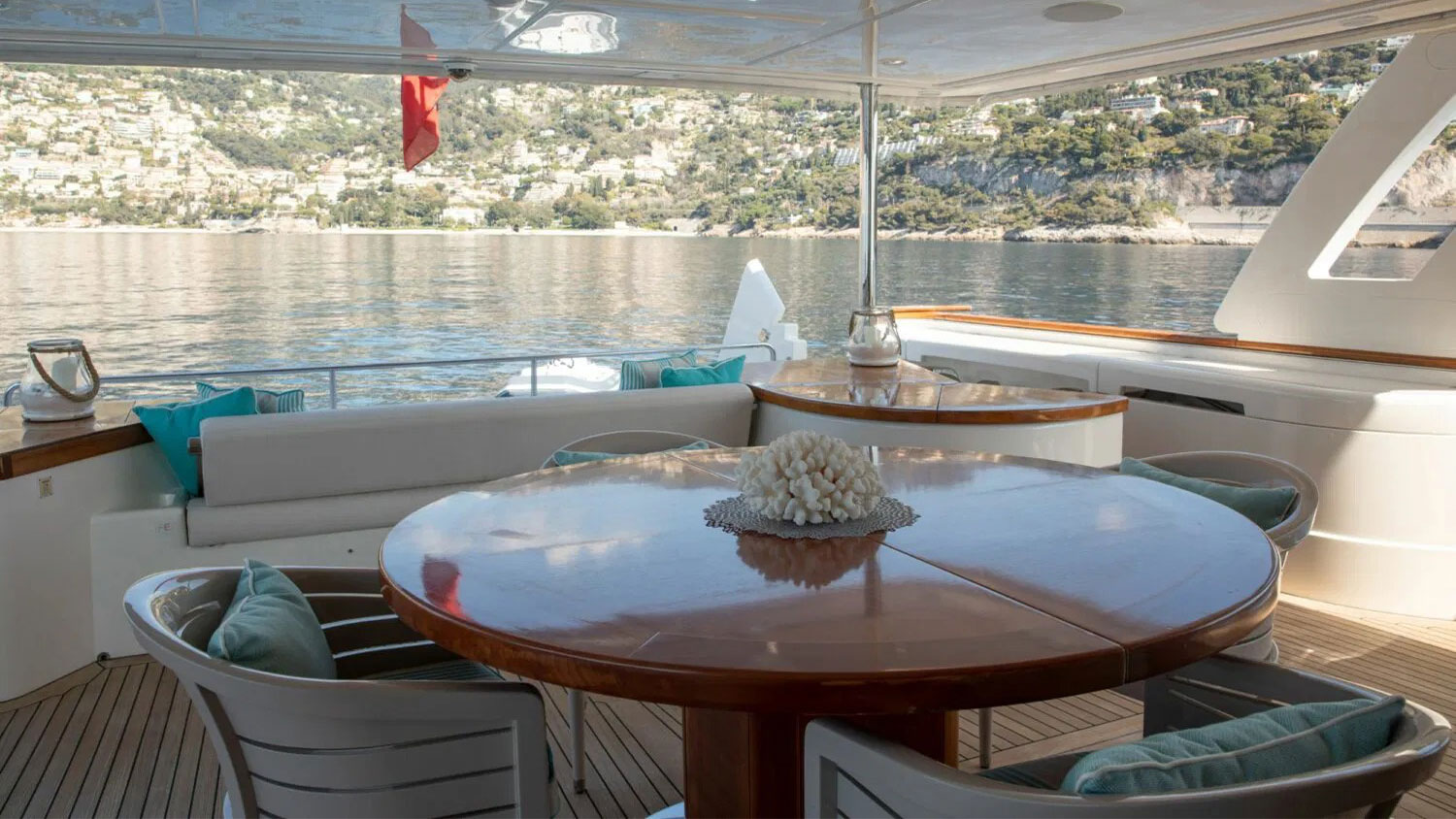 2013 Custom Line Navetta 33 te koop (photo 24)
