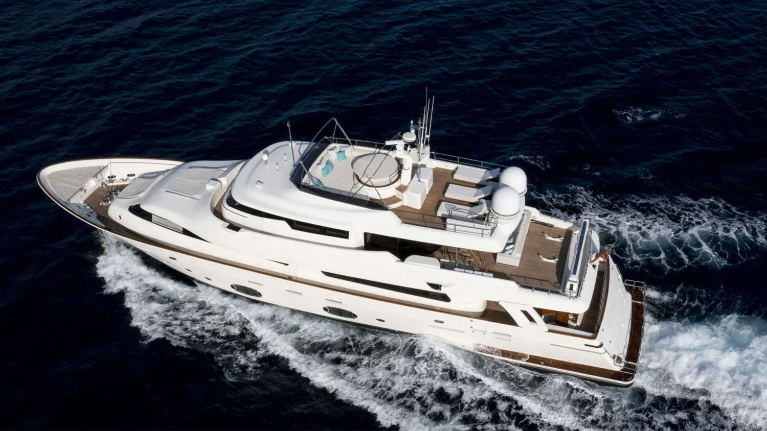 2013 Custom Line Navetta 33 te koop (photo 25)