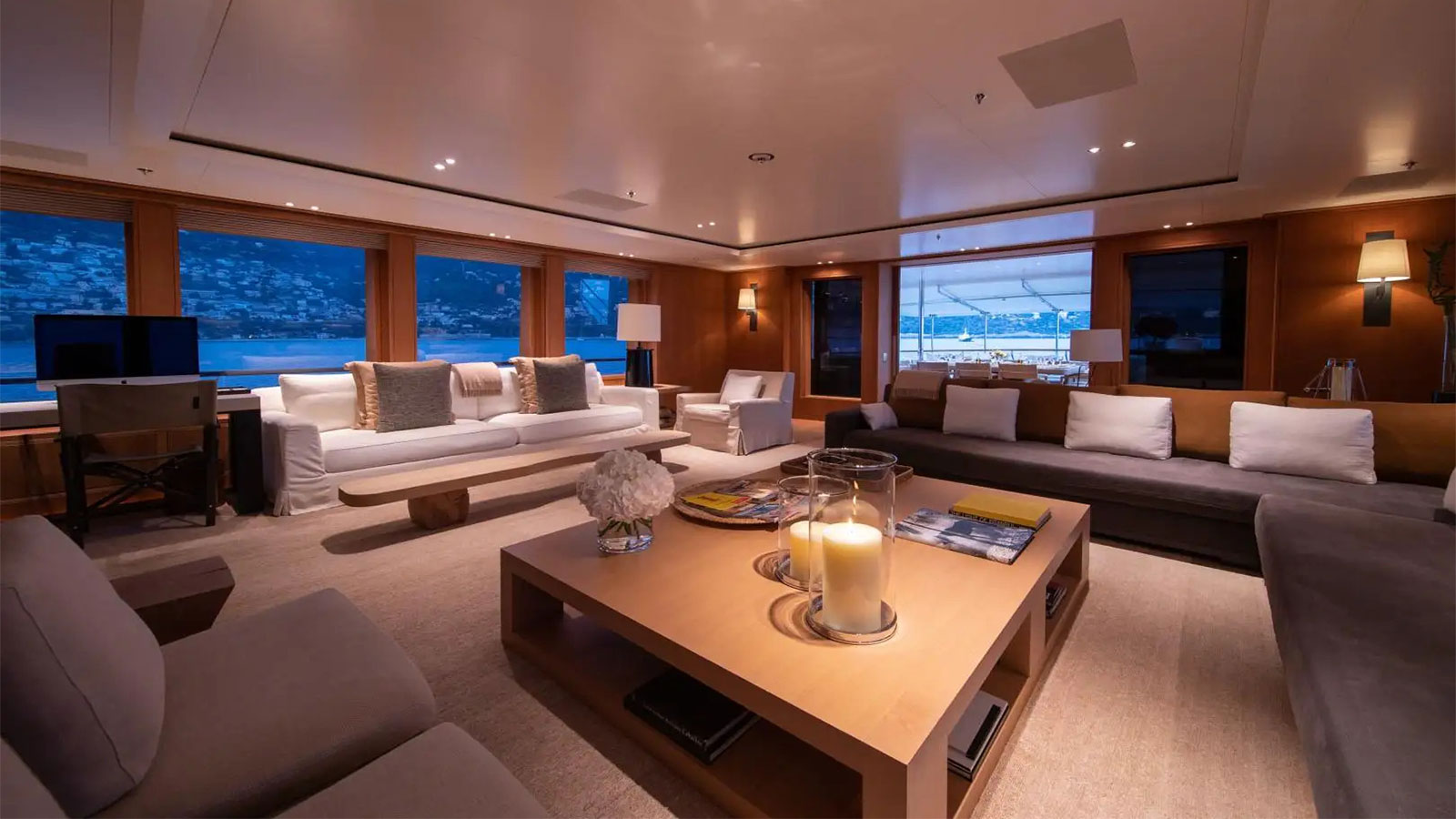 2012 Feadship 225 zu verkaufen (photo 3)
