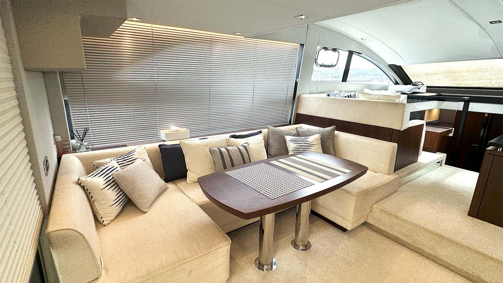 2016 Fairline Squadron 48 in vendita (photo 3)