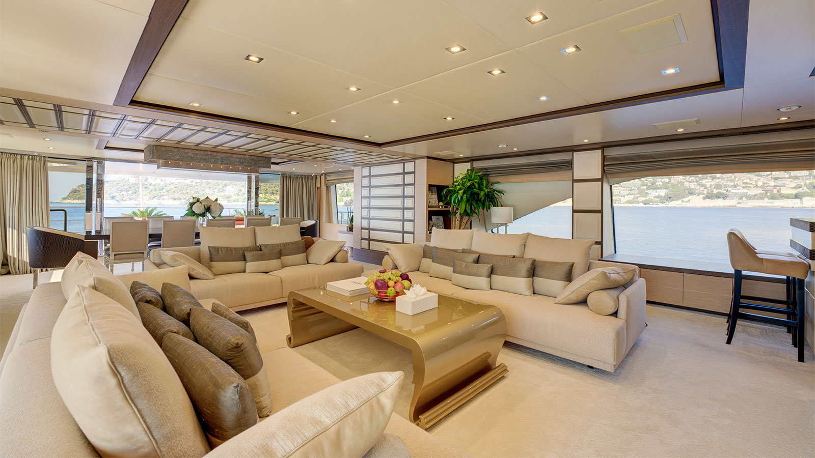2014 Benetti Crystal 140 te koop (photo 9)