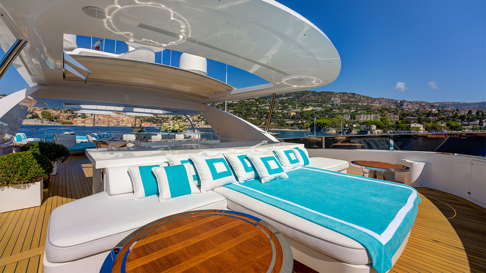 2014 Benetti Crystal 140 te koop (photo 28)