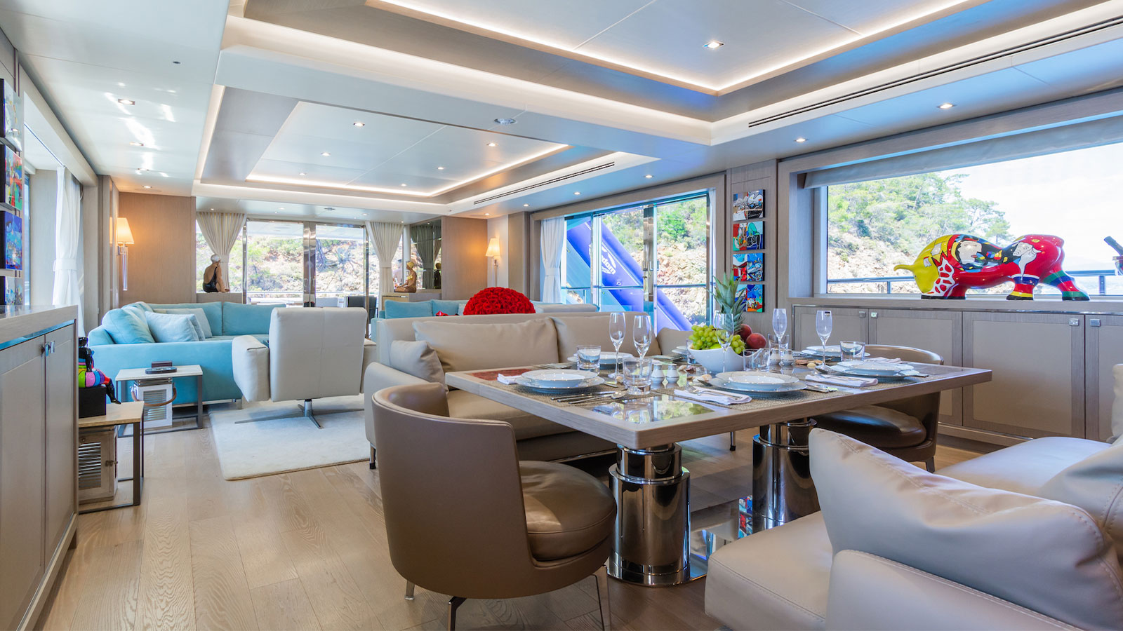 2017 Sunseeker 116 Sport Yacht for sale (photo 3)