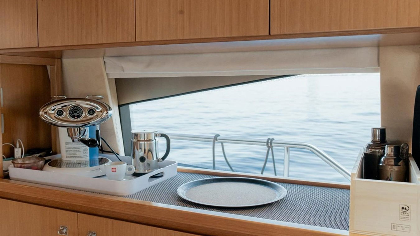 2006 Ferretti 780 HT for sale (photo 7)