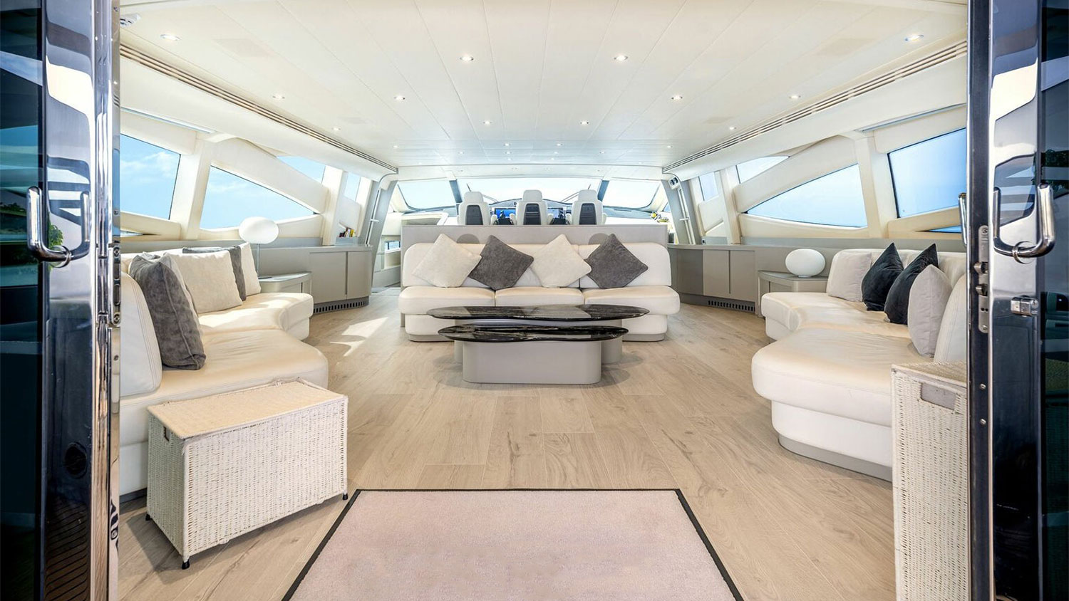 2004 Pershing 115 zu verkaufen (photo 2)