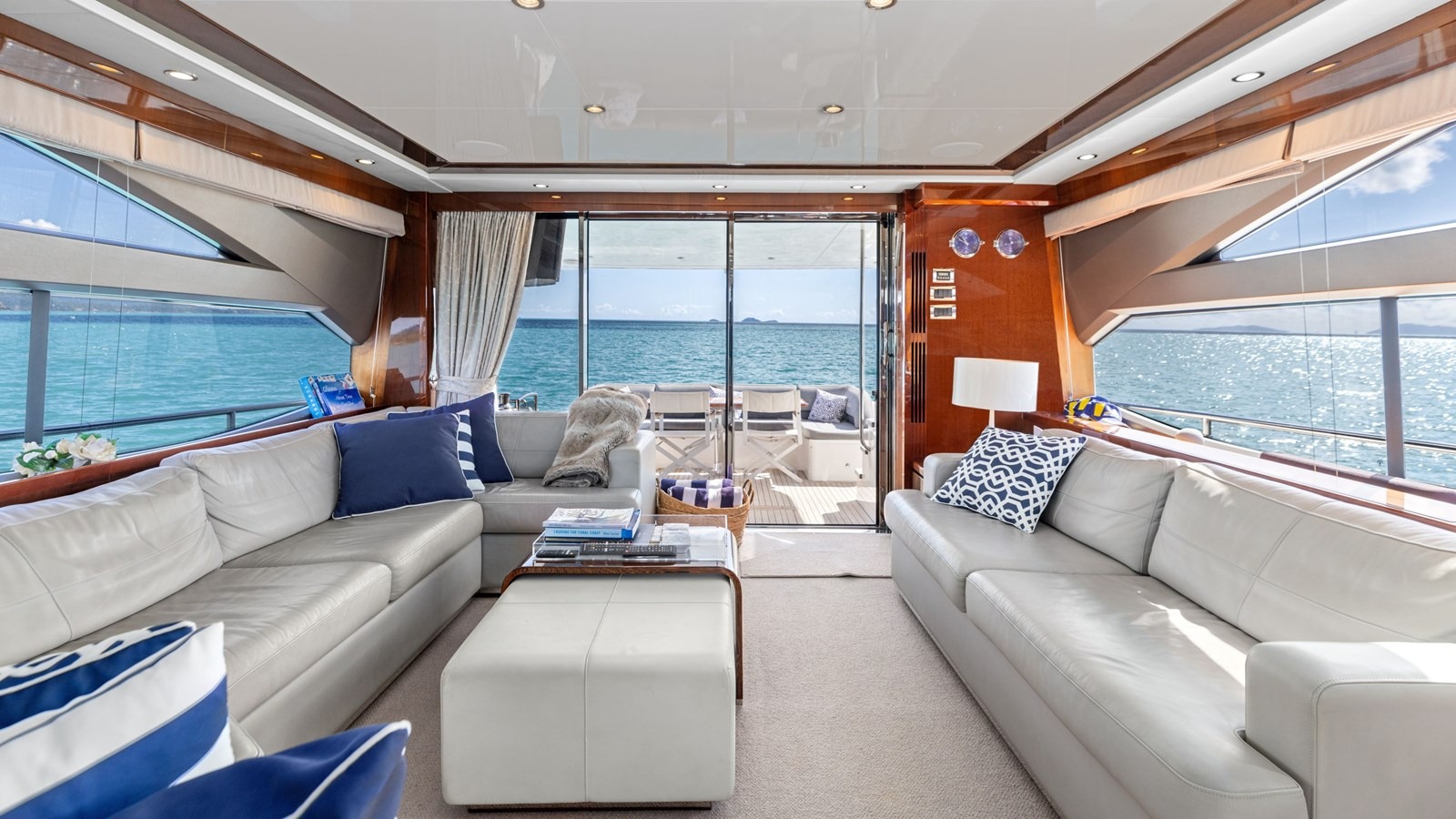 2014 Princess 72 for sale (photo 2)