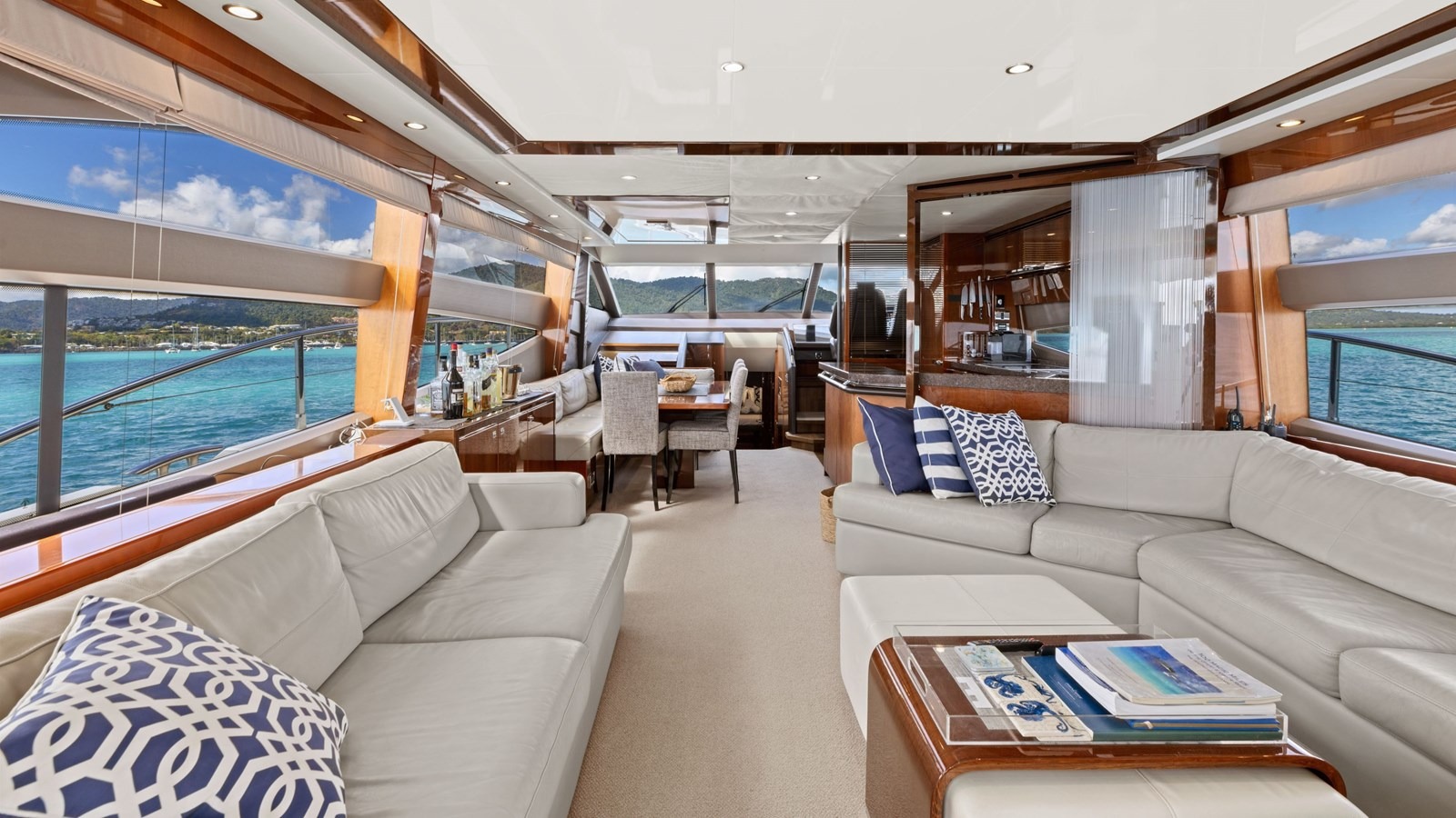 2014 Princess 72 for sale (photo 4)