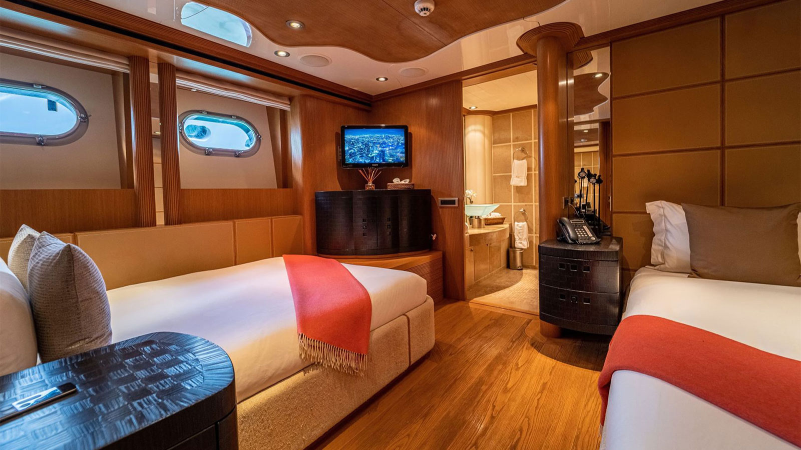 2003 Heesen 44M en venta (photo 11)