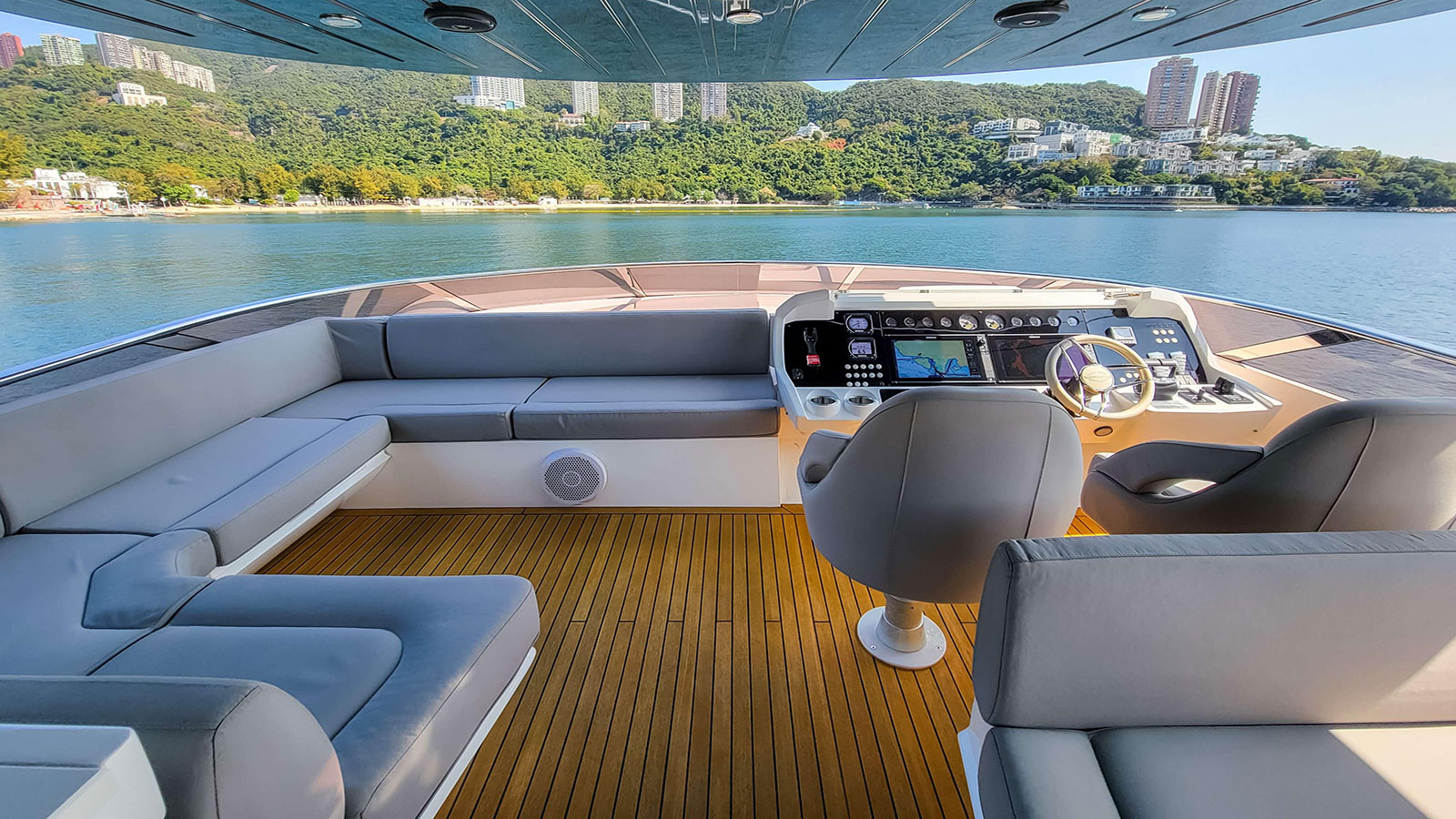 2016 Sunseeker 86 Yacht na sprzedaż (photo 19)