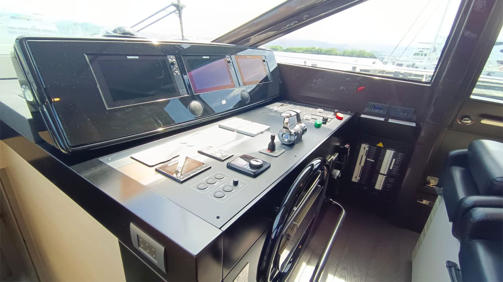 2020 Ferretti 670 à vendre (photo 6)