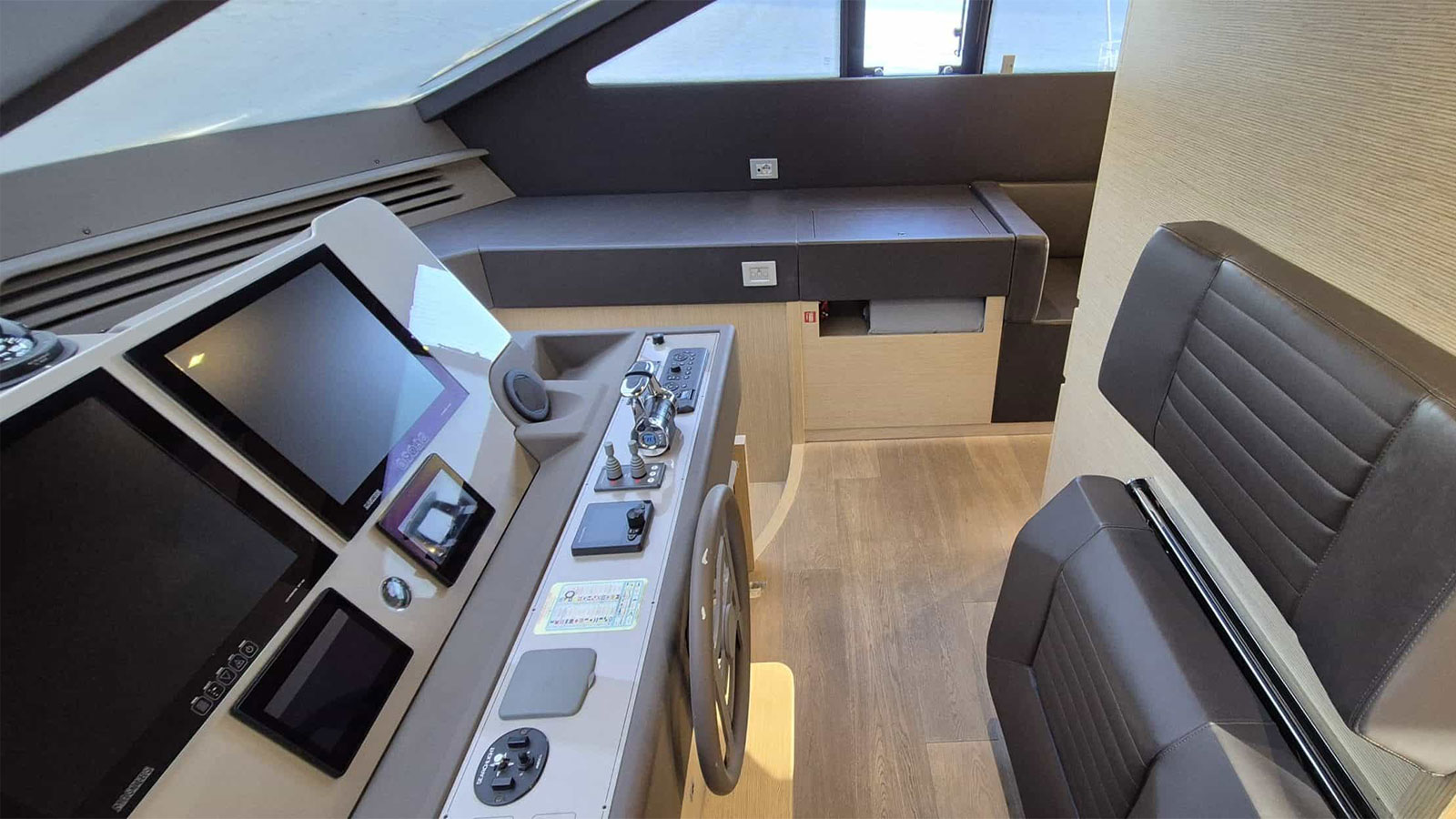2015 Ferretti 750 na sprzedaż (photo 8)