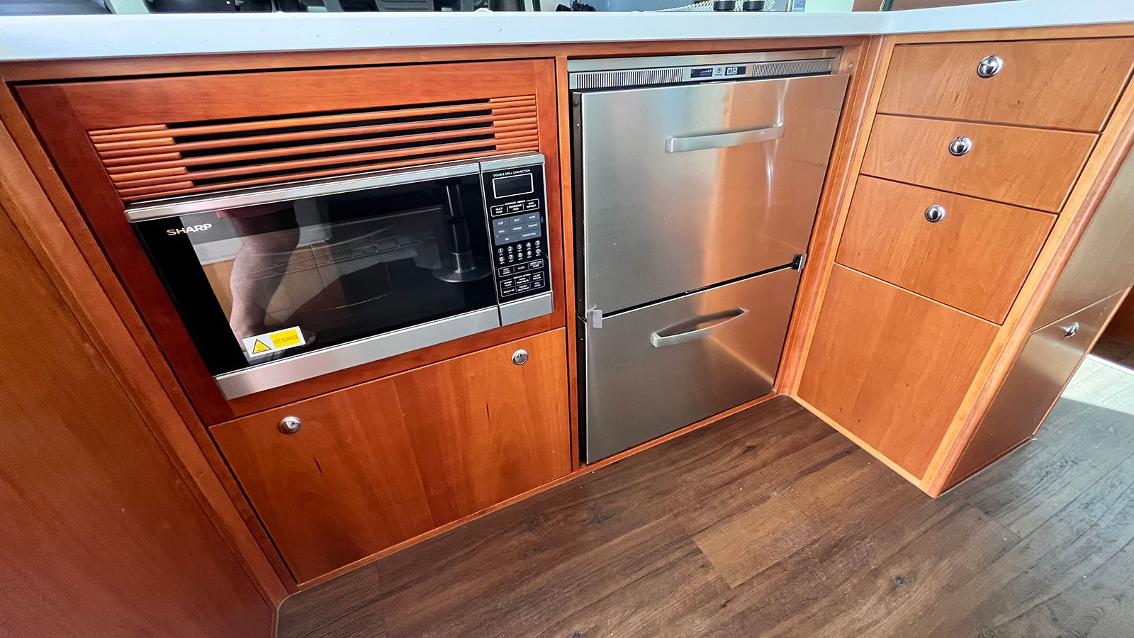 2018 Riviera 43 Open Flybridge zu verkaufen (photo 4)