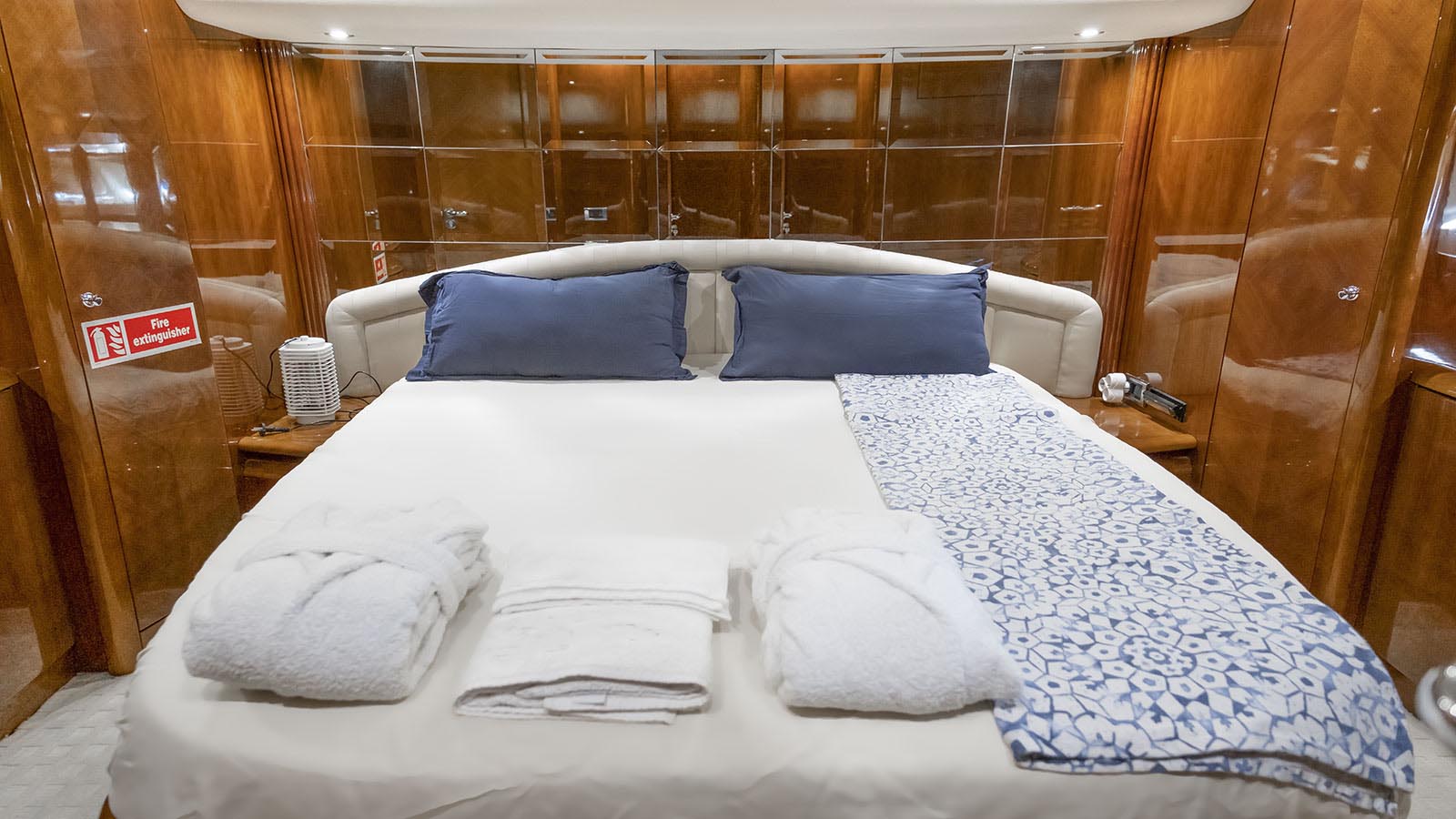 2005 Azimut 85 zu verkaufen (photo 7)