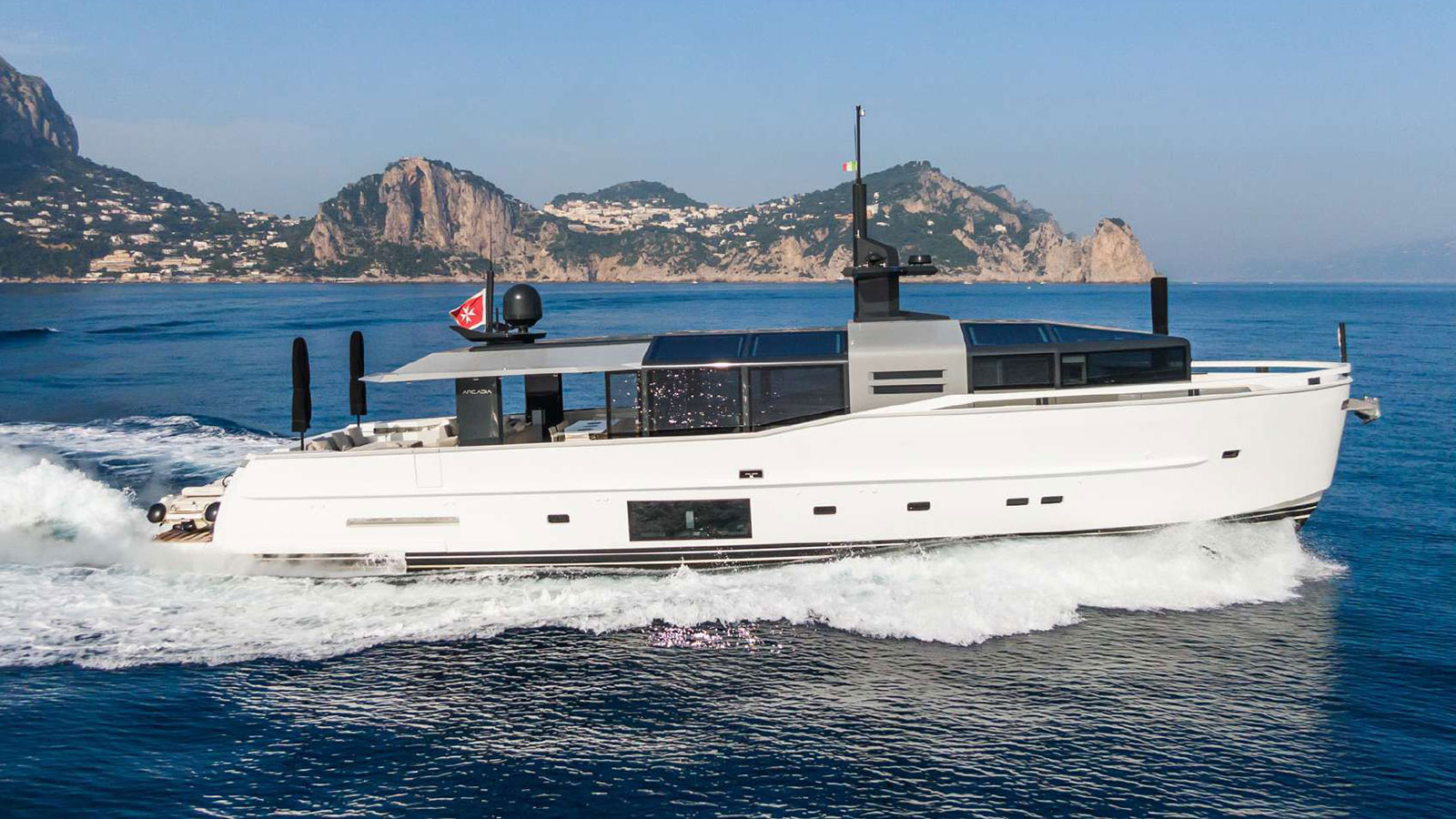 2019 Arcadia A85 in vendita (photo 1)