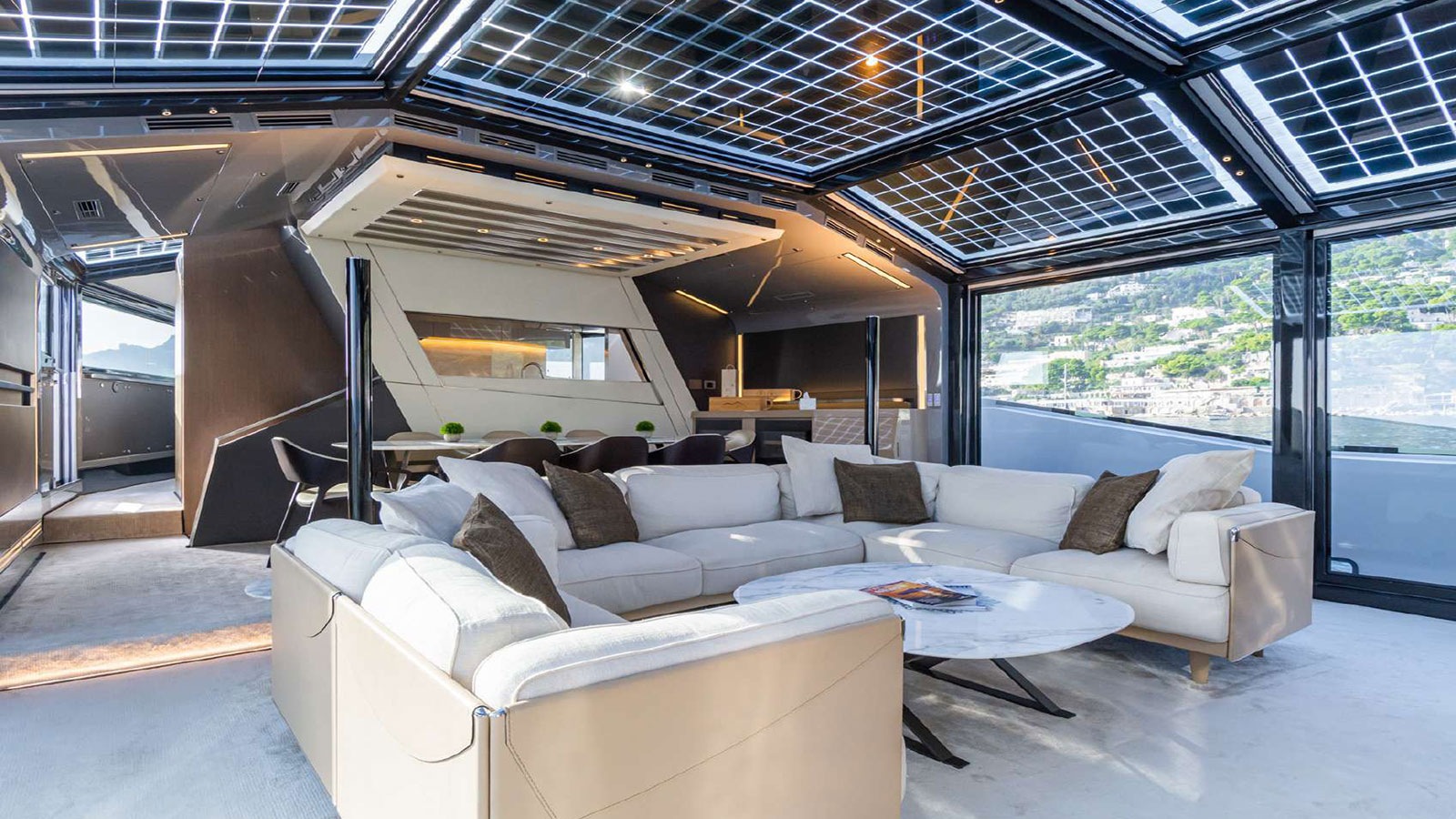2019 Arcadia A85 in vendita (photo 3)