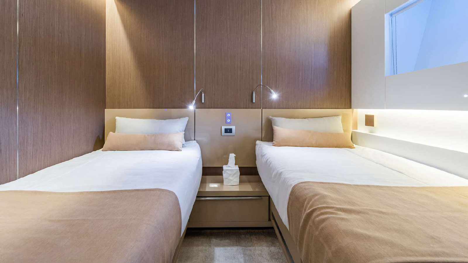 2019 Arcadia A85 in vendita (photo 11)