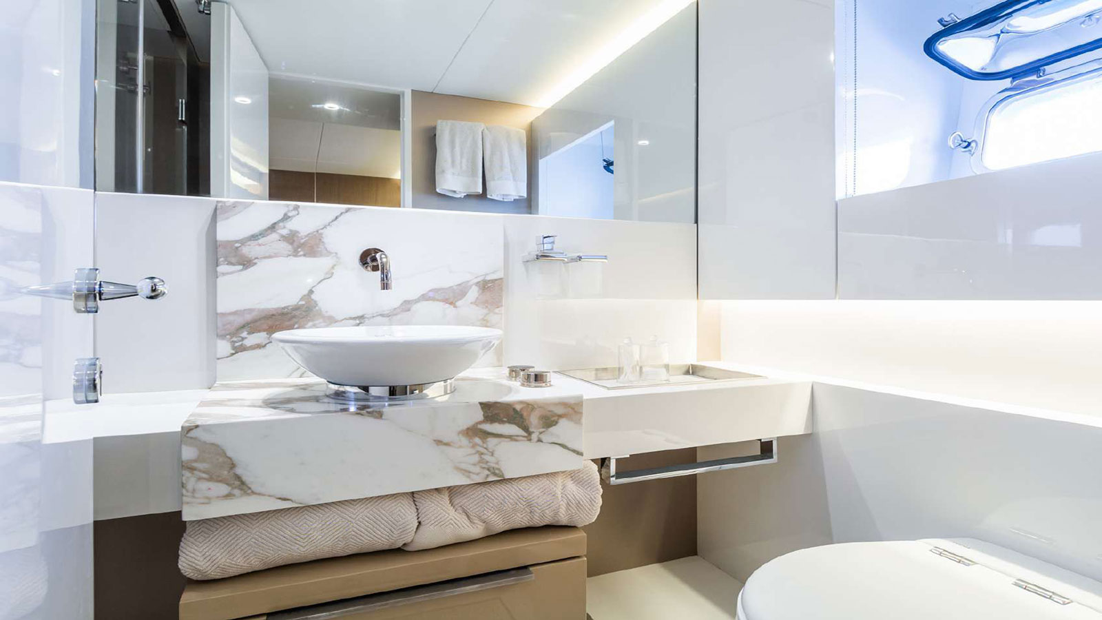 2019 Arcadia A85 in vendita (photo 13)