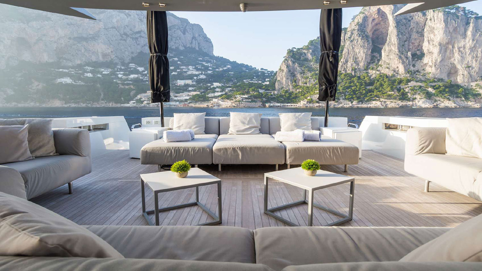 2019 Arcadia A85 in vendita (photo 15)