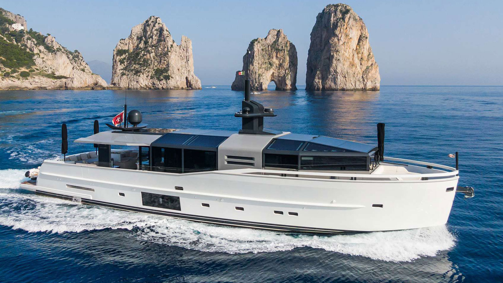 2019 Arcadia A85 in vendita (photo 27)