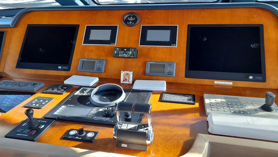 2010 Benetti Tradition 100 in vendita (photo 9)
