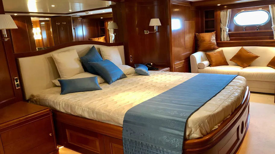 2010 Benetti Tradition 100 in vendita (photo 10)