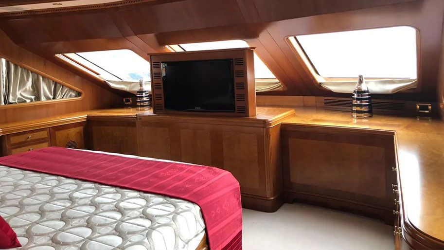 2010 Benetti Tradition 100 in vendita (photo 12)