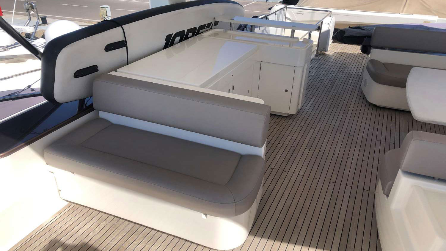 2015 Ferretti 800 HT te koop (photo 16)