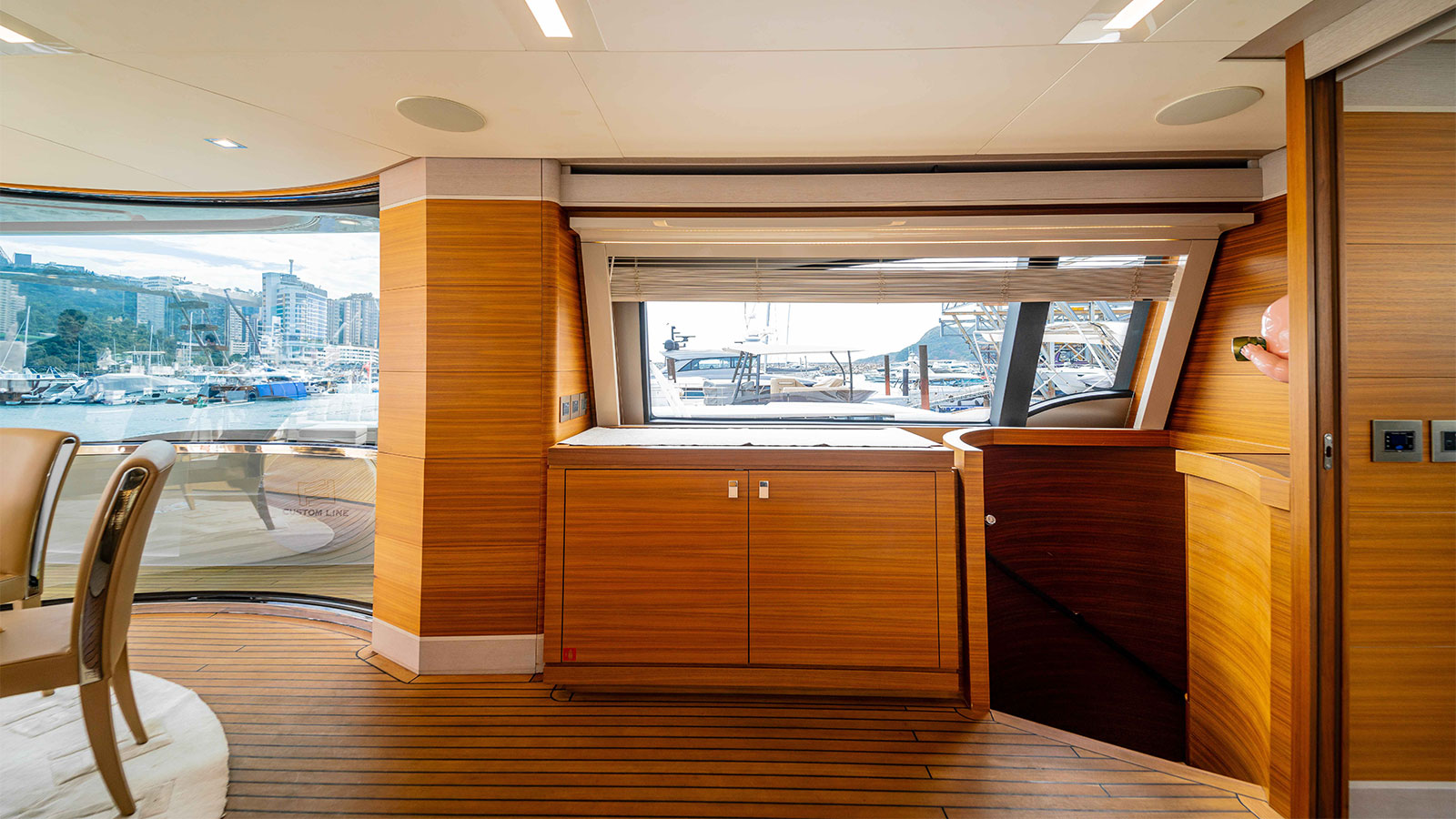 2016 Custom Line Navetta 28 à vendre (photo 5)