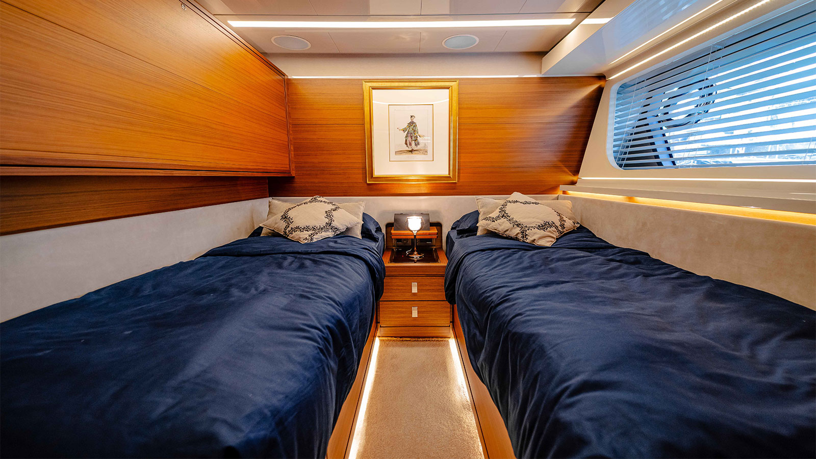 2016 Custom Line Navetta 28 à vendre (photo 12)