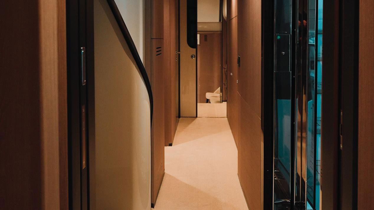 2018 Azimut Grande 27M à vendre (photo 11)
