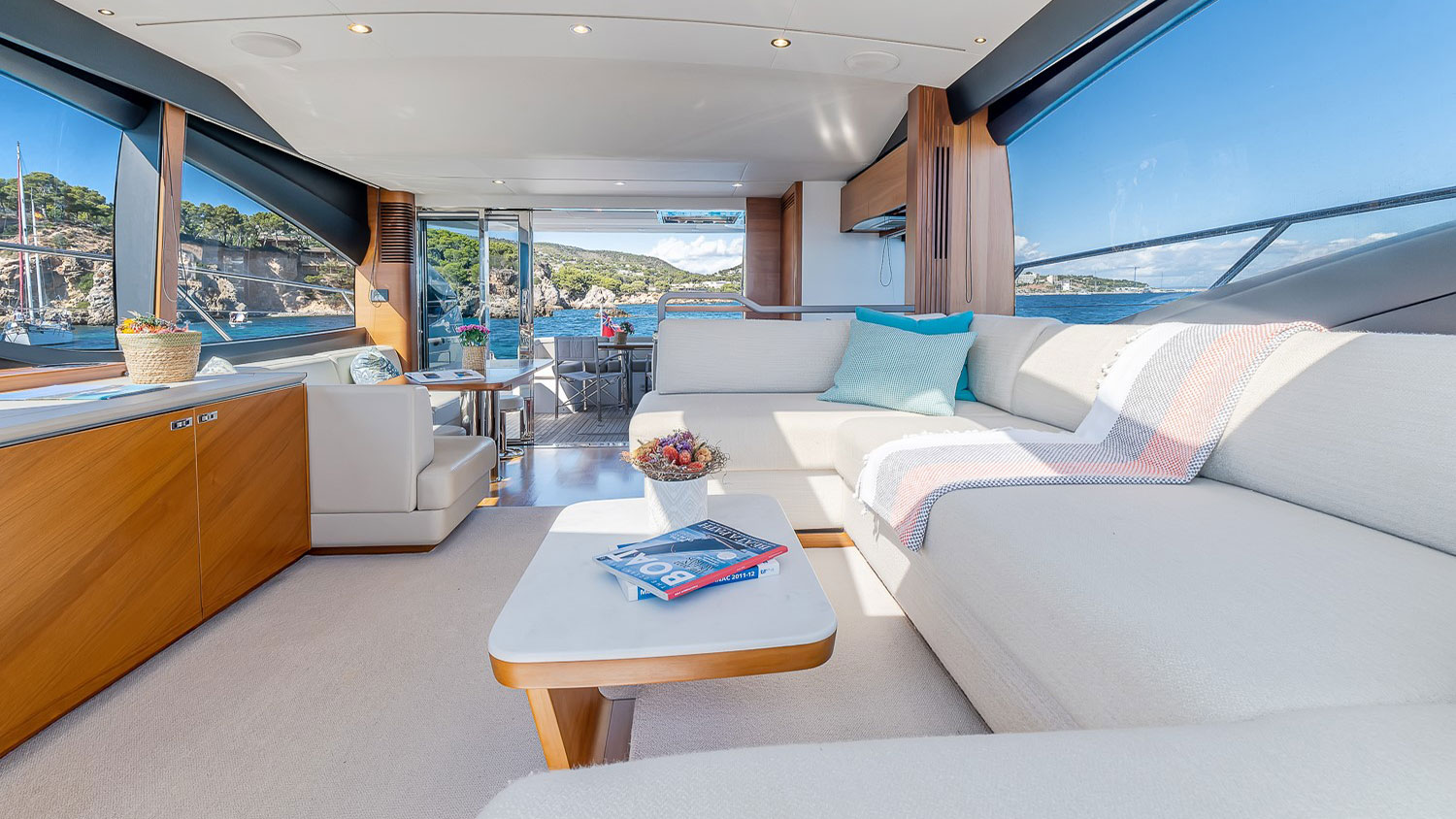 2020 Princess S62 for sale (photo 3)